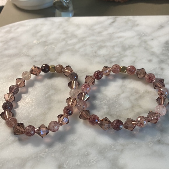 Strawberry Quartz & crystal bracelet - Picture 2 of 5